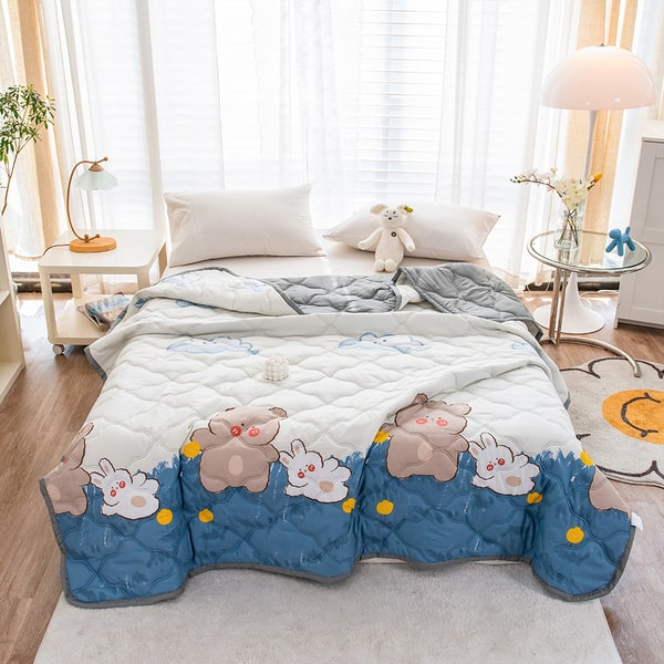 Couvre lit King size nounourss