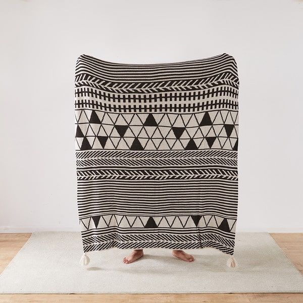 Couvre lit bohème chic blanc noir