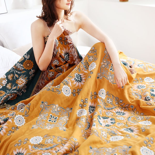Couvre lit boutis drap jaune
