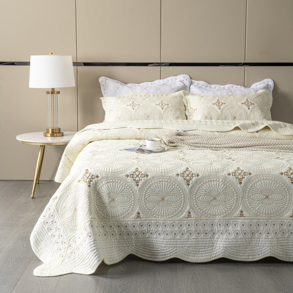 Couvre lit de luxe oreiller