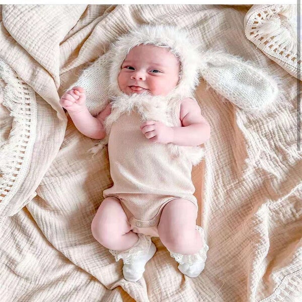 Couvre lit enfant blanc