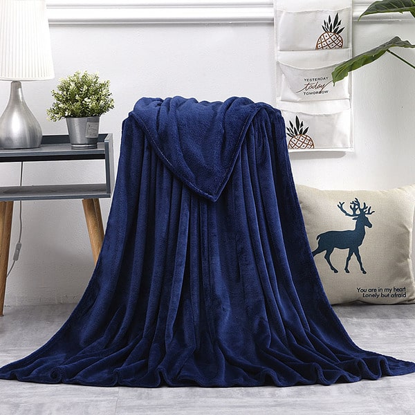 Couvre lit fausse fourrure bleu
