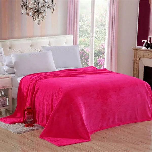 Couvre lit fausse fourrure doux rose
