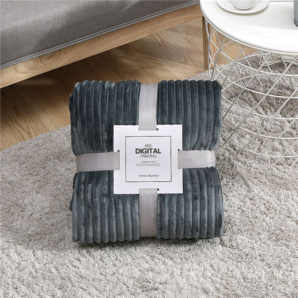 Couvre lit flanelle gris