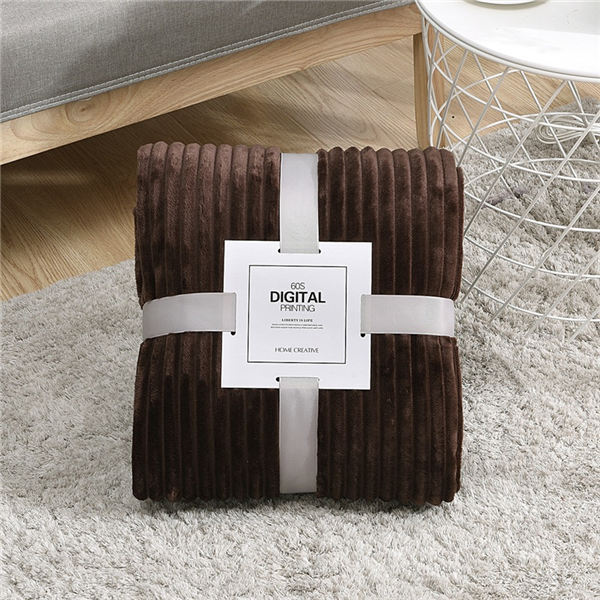 Couvre lit flanelle marron camaramel