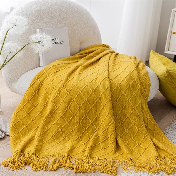 Couvre lit jaune canapé