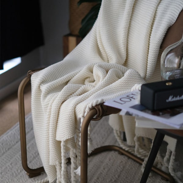Couvre lit laine tricoté blanc