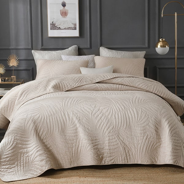 Couvre lit luxe france beige