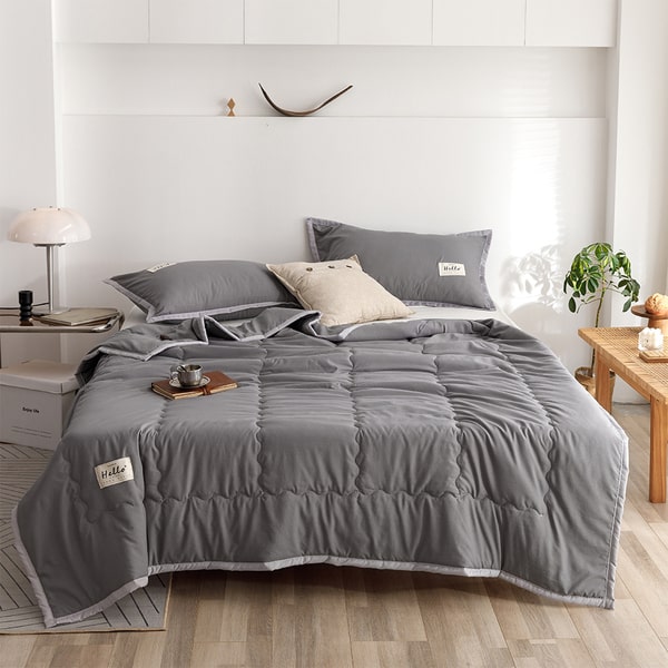 Couvre lit matelassé 140x200 literie gris