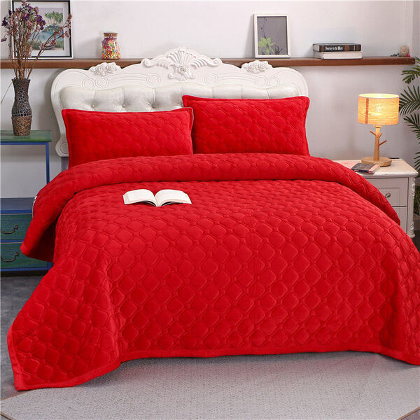Couvre lit matelassé epais