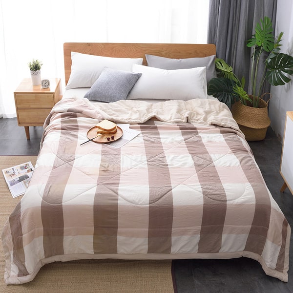 Couvre lit parme marron blanc