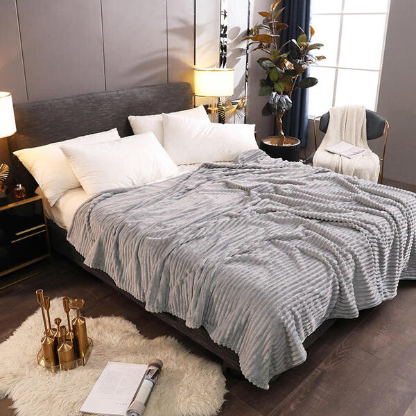 Couvre lit une place gris