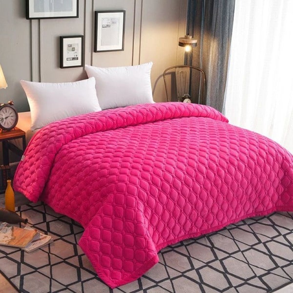 Couvre lit velours rose poudré qualité