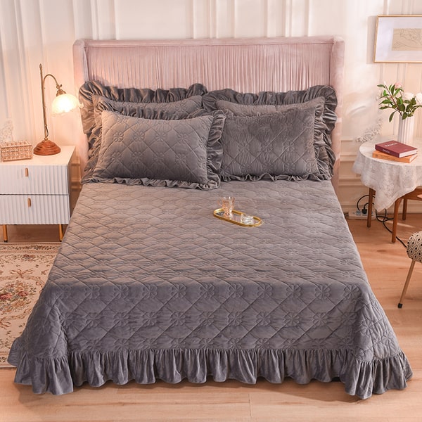 Couvre lit velours matelassé gris