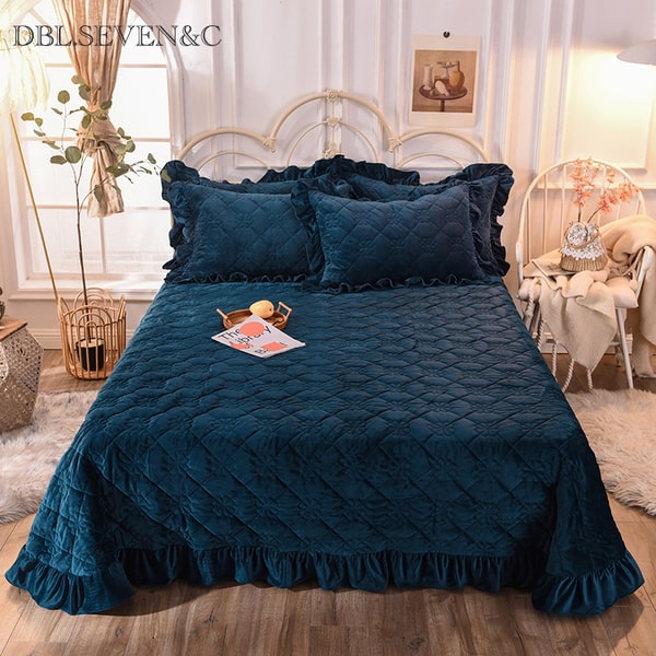 Couvre lit velours matelassé