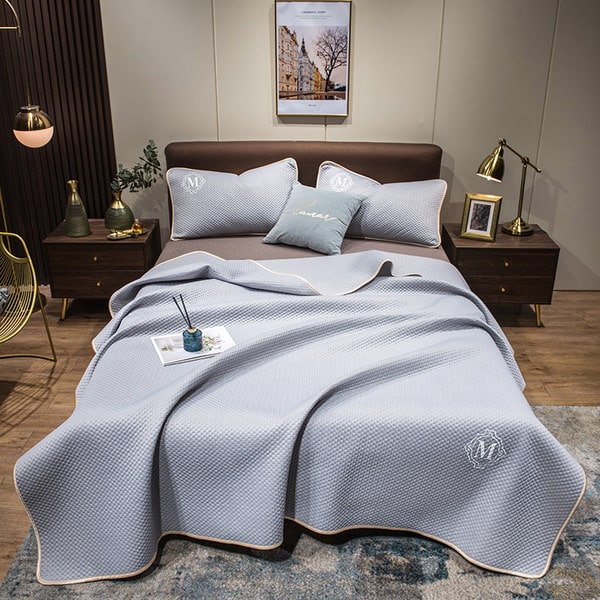 Couvre lit boutis 2 personnes gris foncé
