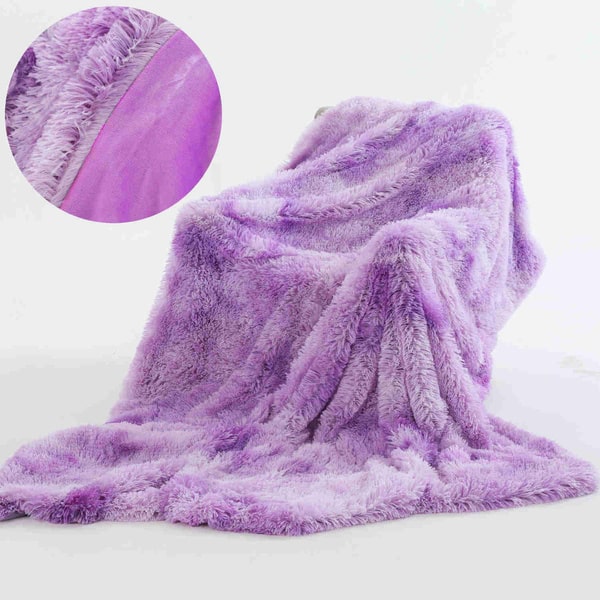couvre lit en fourrure violet