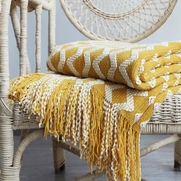 couvre lit laine grosse maille jaune blanc