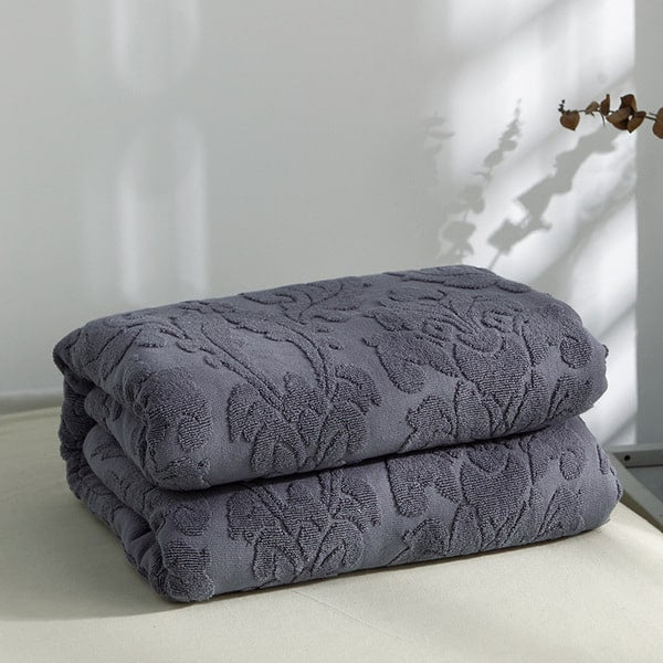 couvre lit marron edredon