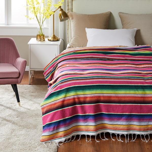 couvre lit rayé chambre tendance