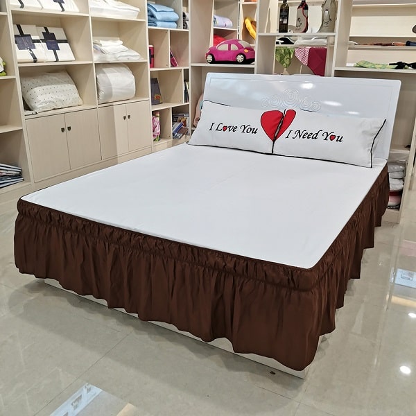 Cache sommier moderne