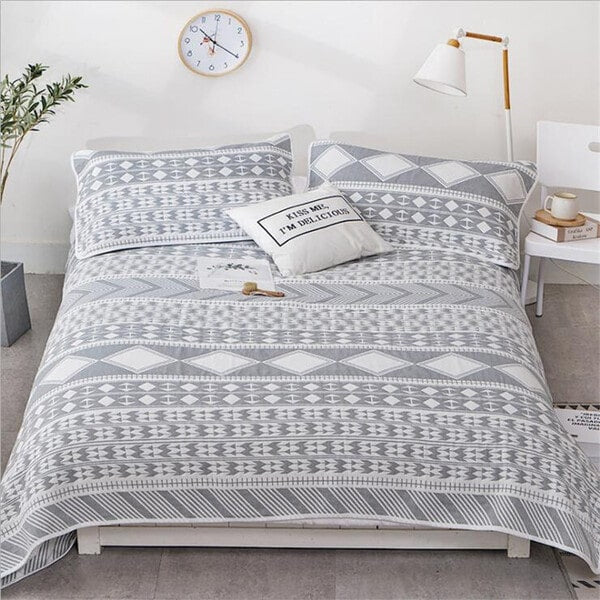 Couvre lit avec taie d'oreiller gris blanc